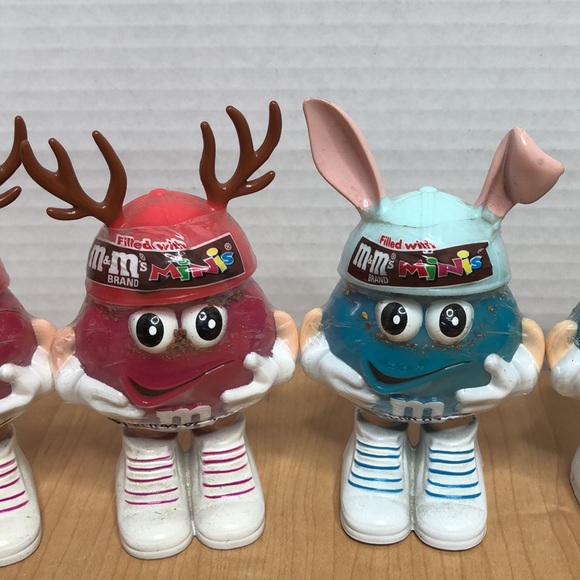 8pc Vintage 80's M&M's Minis Assorted Holiday Candy Dispensers - Picture 4 of 11